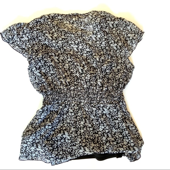 { Chenault } Silk, Tie Front Blouse Sz XL - Picture 2 of 5